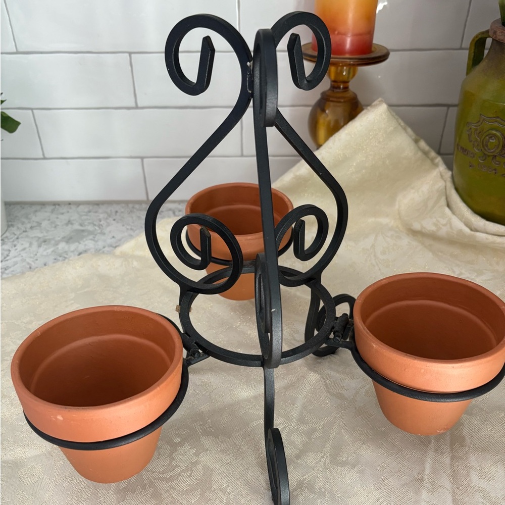 Southern Living at Home Wrought Iron Plant Stand with 3 Terracotta Pots